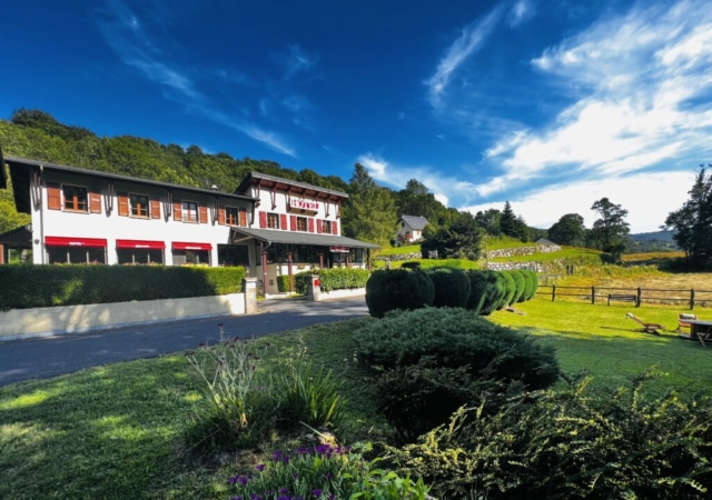 hotel le lioran griou plomb du cantal puy mary cantal
